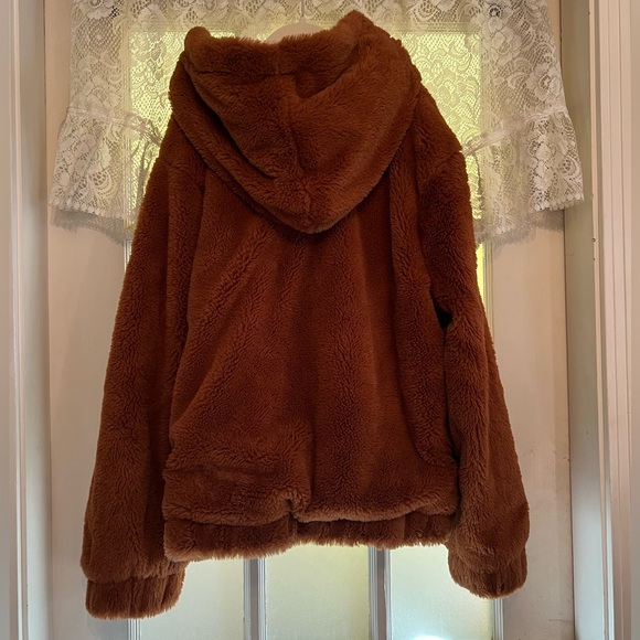 Sherpa Lined Retro Teddy Bear Jacket 🧸🪩 - Picture 4 of 5